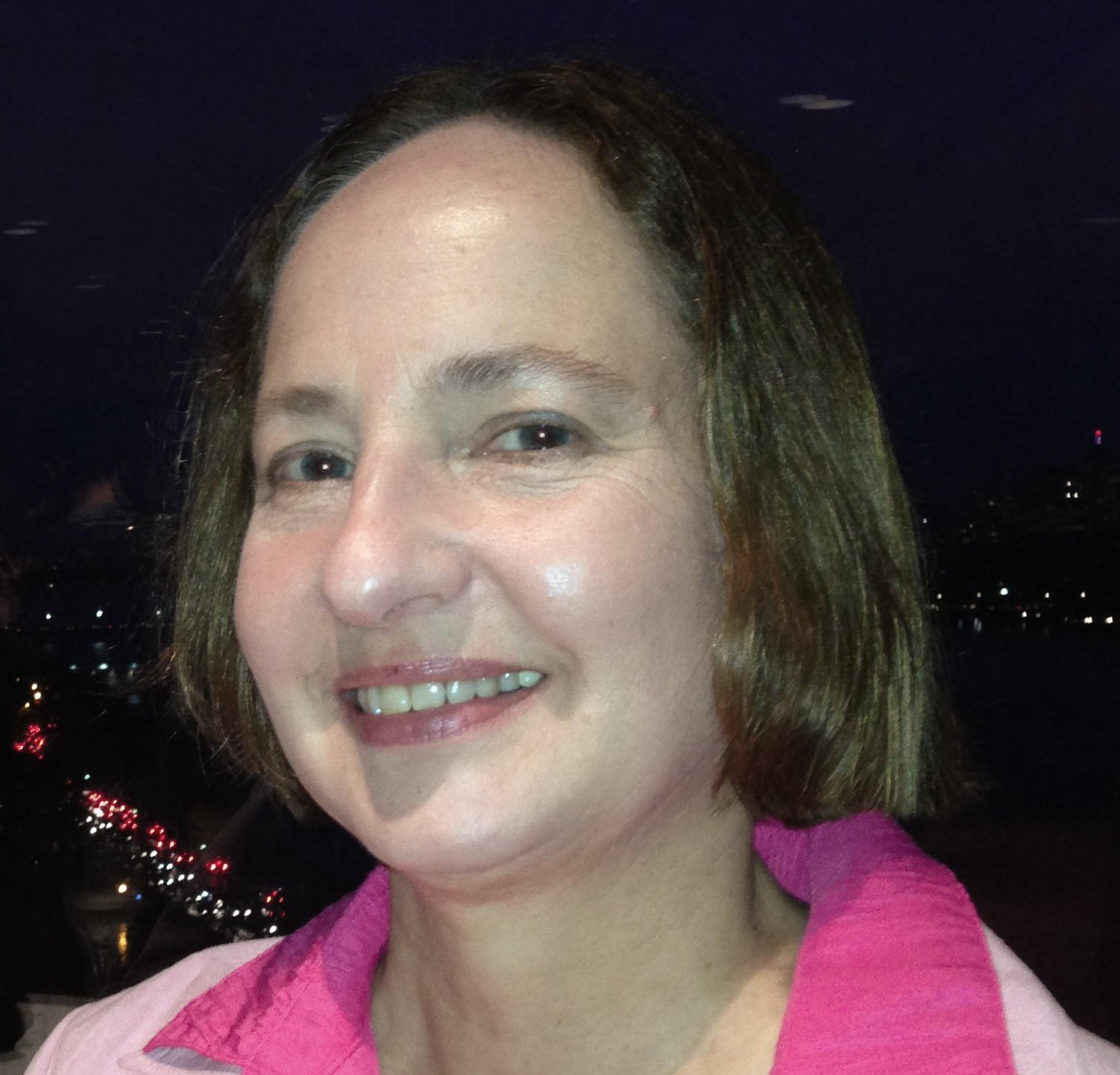 Mary Riggs head shot bearb1